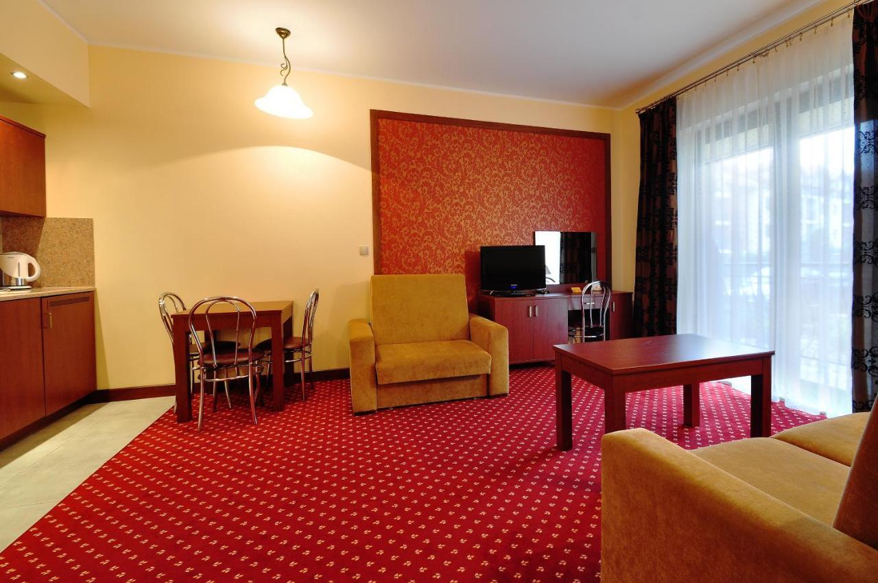Apartamenty Continental Криниця-Морська Екстер'єр фото