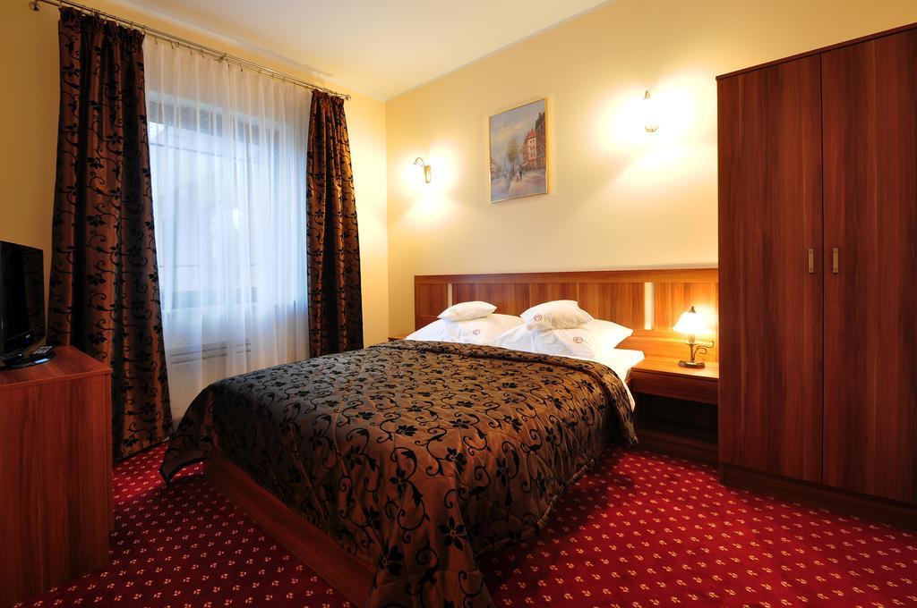 Apartamenty Continental Криниця-Морська Екстер'єр фото